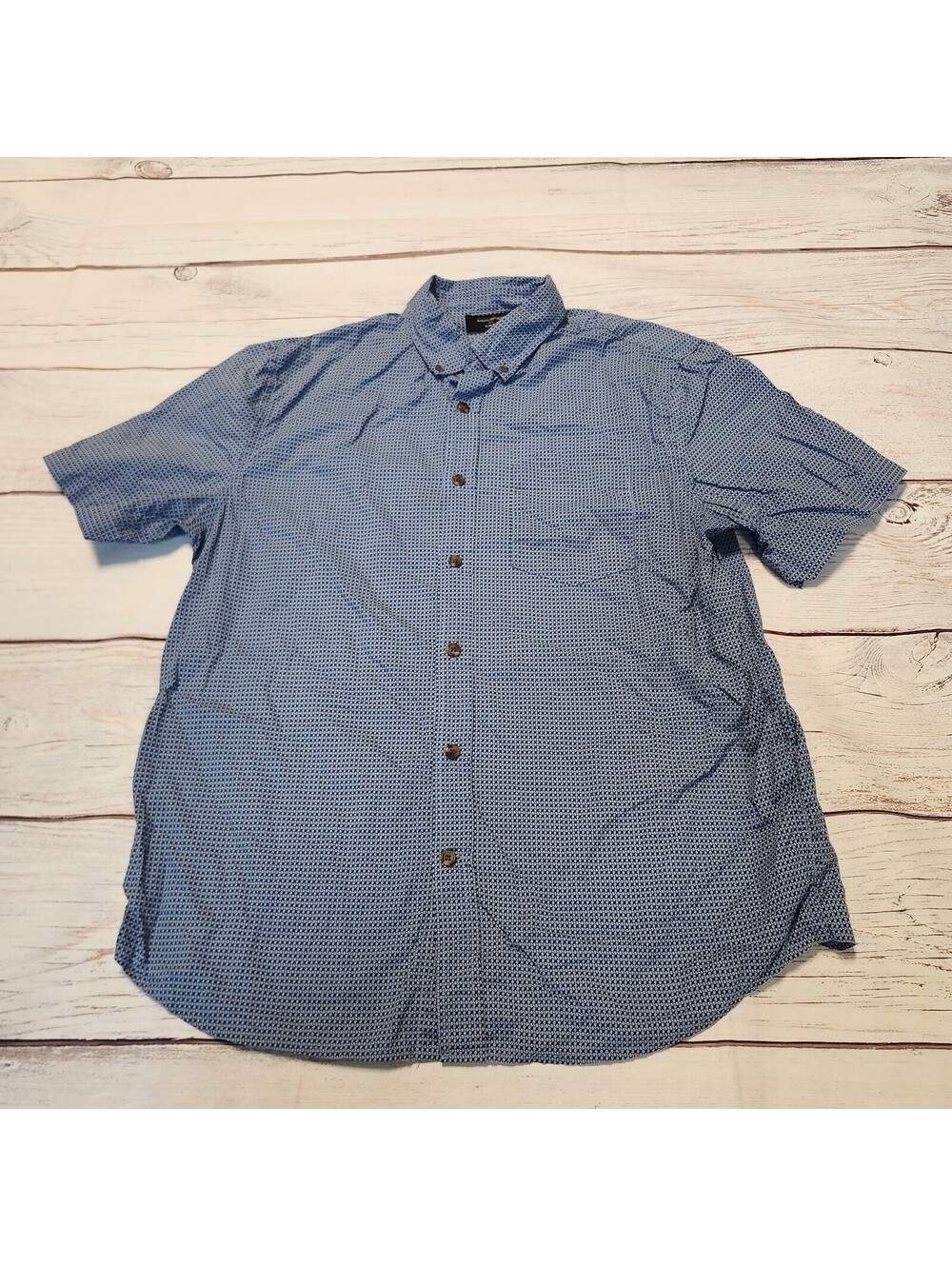 Banana Republic Men's Slim Fit Short Sleeve Button-Up Shirt Medium Blue Pattern